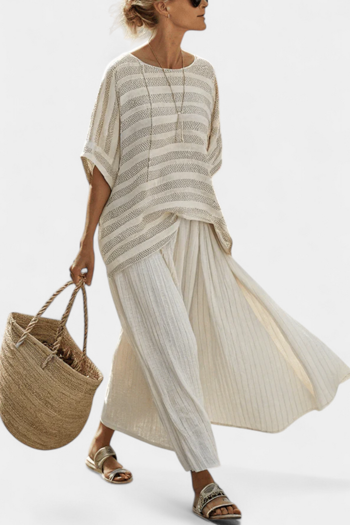 Westlyn | Comfortable Striped Bamboo Top &amp; Flowing Linen Trousers